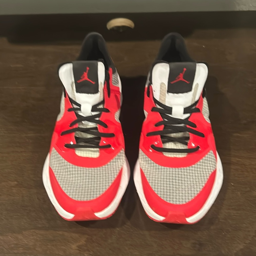 Men’s - Jordan Air Zoom 85 Runner 'Chicago' - Lightly Used - Size 11.5
